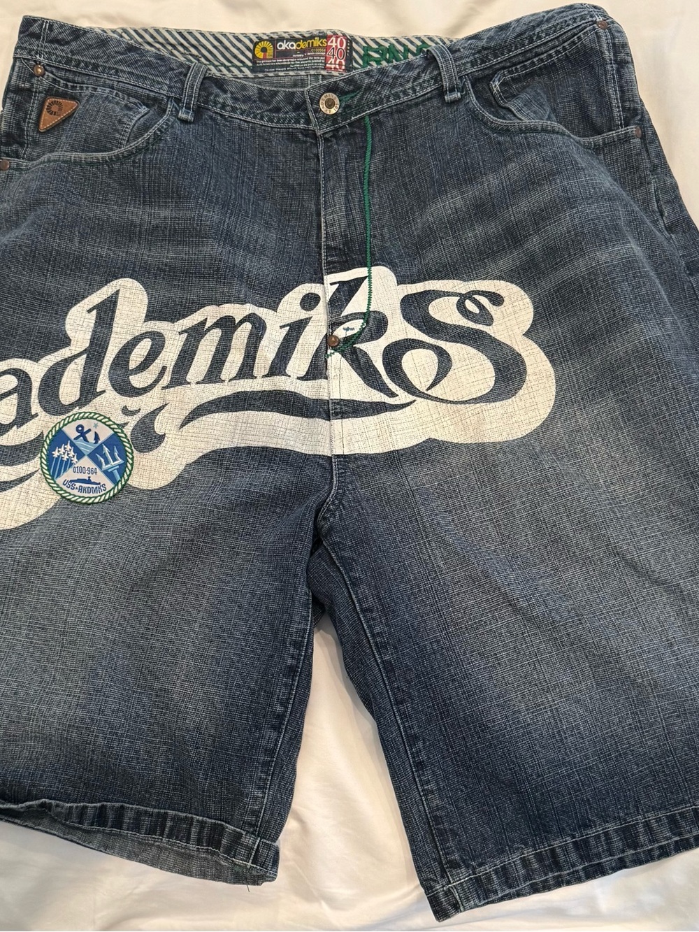 Vintage Akademiks Jeanius Spellout Baggy Jeans Shorts Y2K Hip Hop Denim Size 40